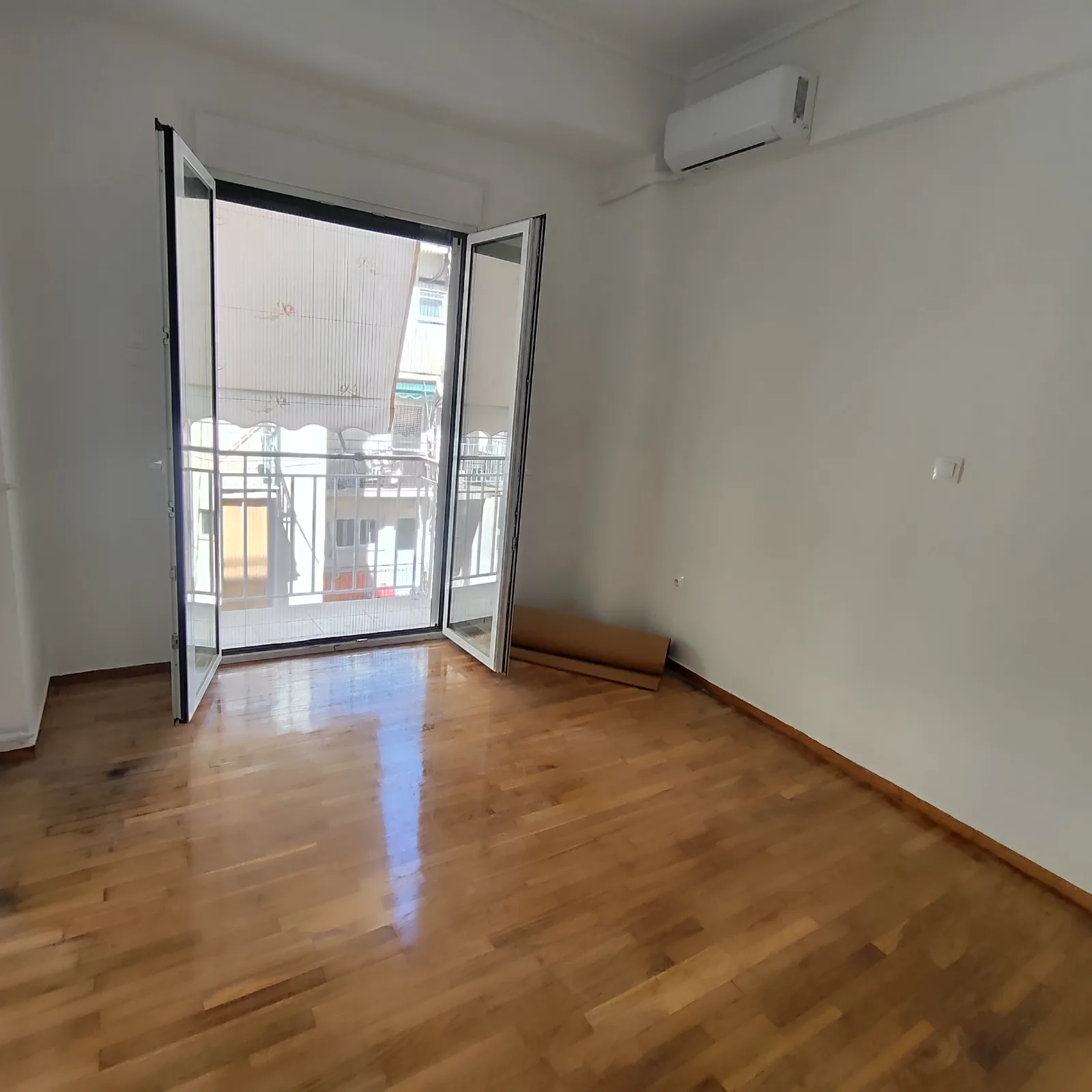 Ολικά ανακαινισμένο δυάρι 55τμ, 3ος όρ. 3