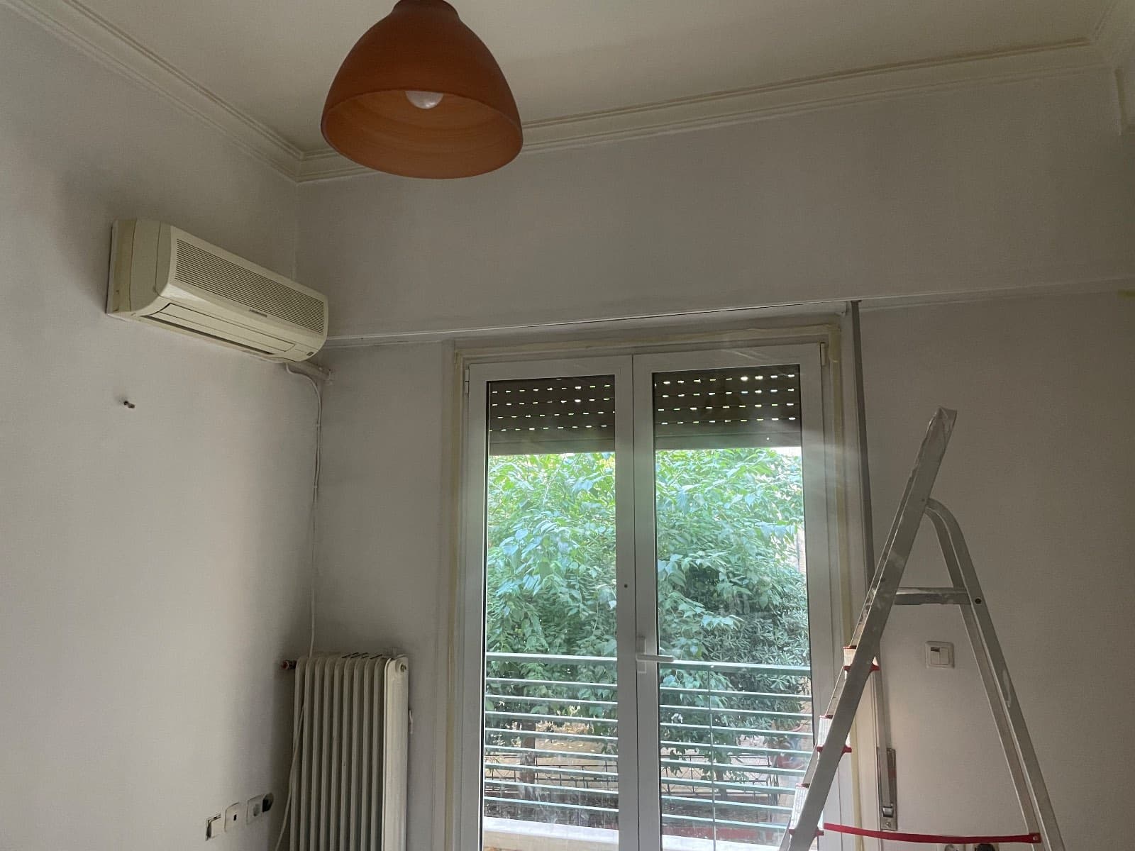 Centrally located flat with balcony