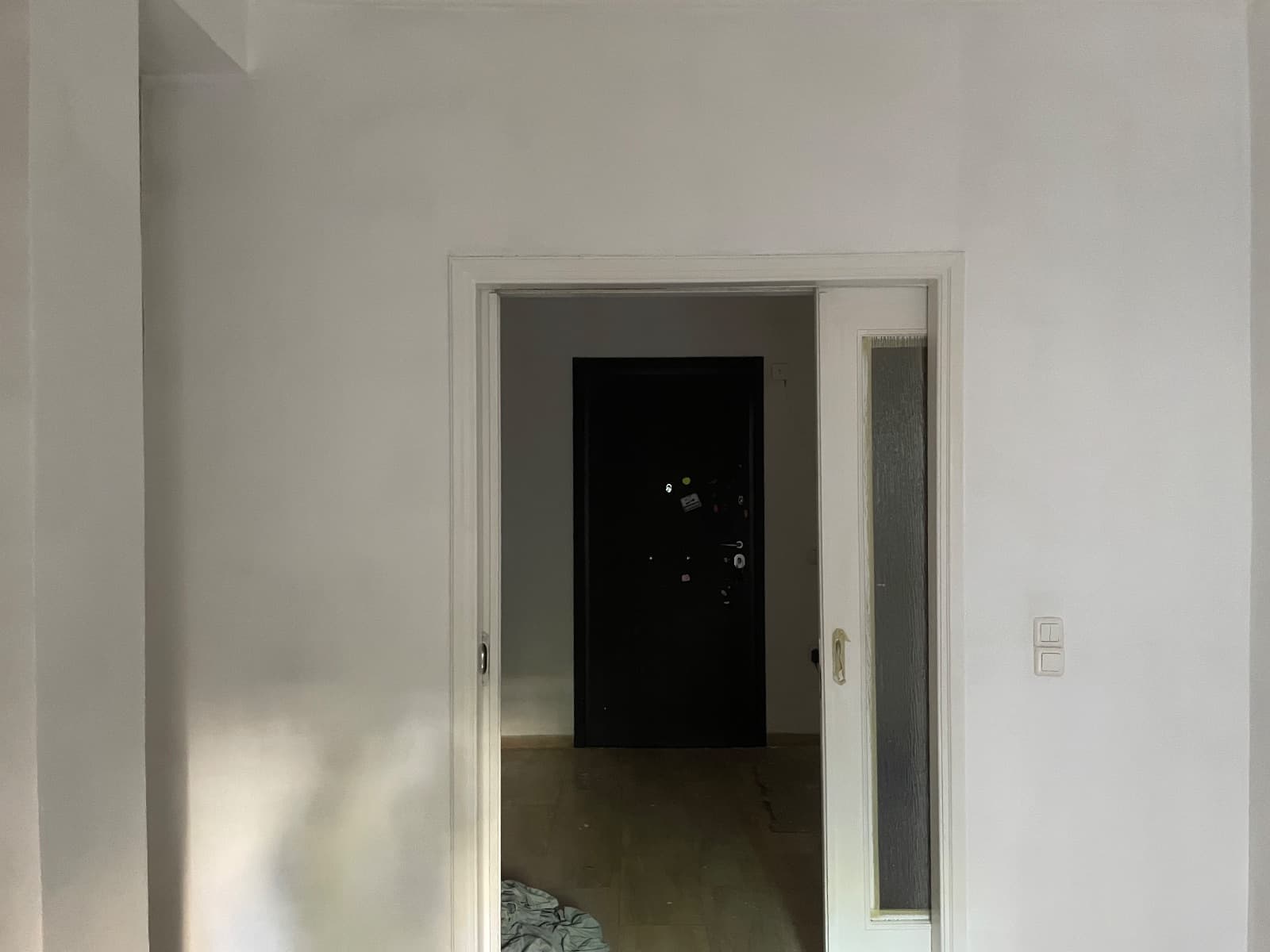 Centrally located flat with balcony 4