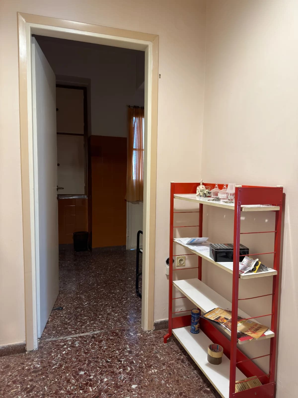 Διαμέρισμα διαμπερές στου Ζωγράφου 2