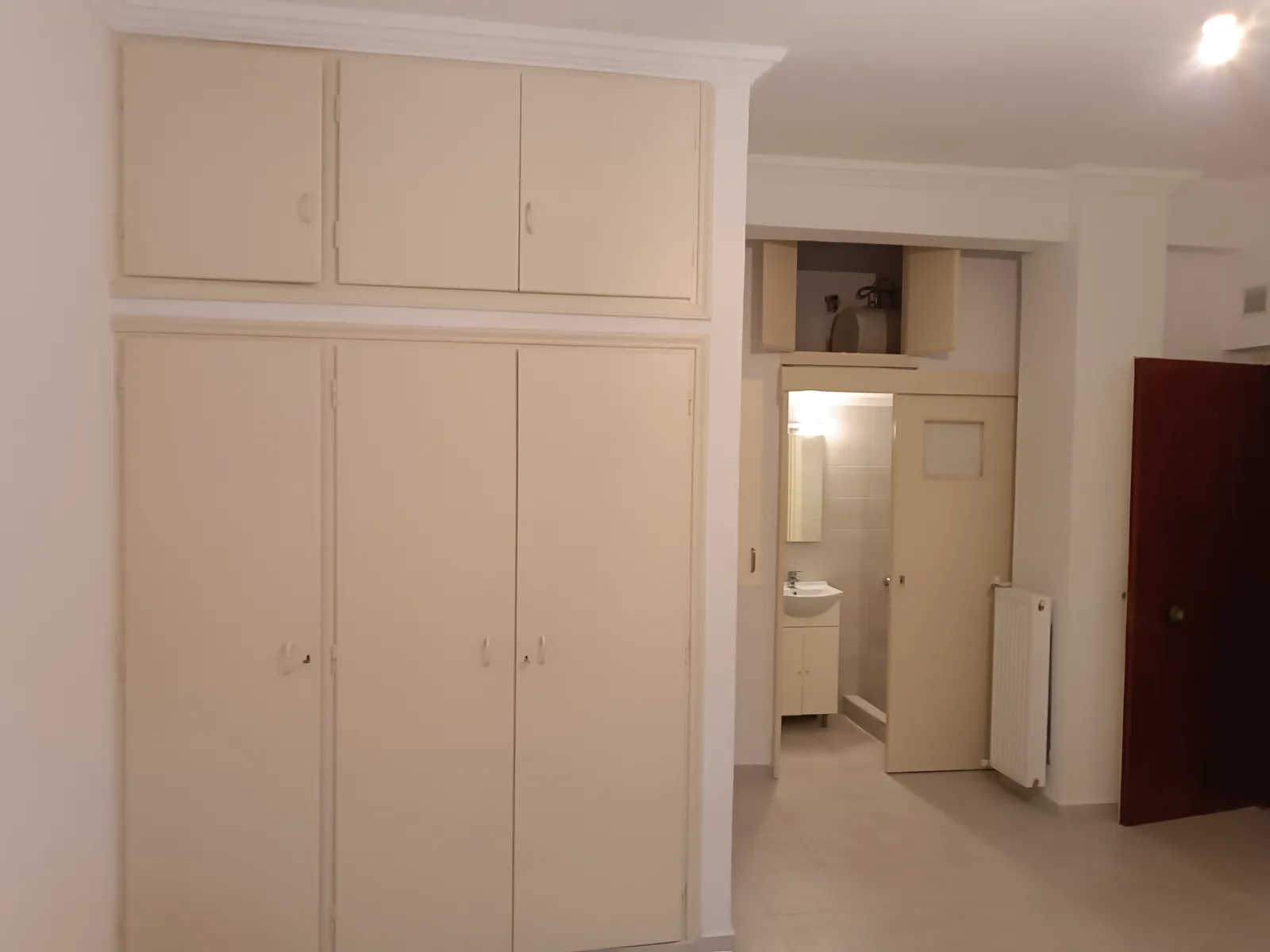 Γκαρσονιέρα 30 τμ πλήρως ανακαινισμένη, φωτεινή, κατάλληλη για φοιτητές 5